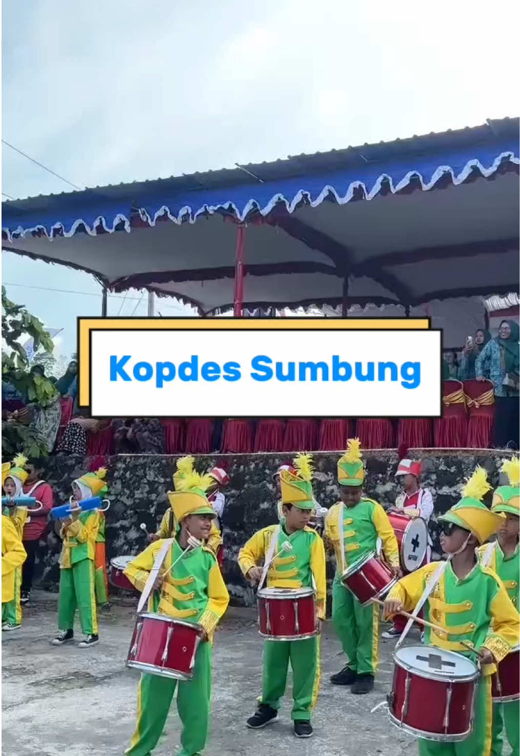 Menjelang launching nasional KDMP 21 Juli lalu, Menko Pangan Zulkifli Hasan, Gubernur Jateng Ahmad Luthfi & Mas Dewan Verrell Bramasta meninjau KDMP Desa Sumbung, Boyolali. Kunjungan ini memastikan kesiapan salah satu pilot project unggulan yang akan dicanangkan langsung oleh Presiden Prabowo di Klaten. 🇮🇩  @zul.hasan #zulkiflihasan #menkopangan #bantupanganbanturakyat #kopdesmerahputih #kopdesindonesia #prabowo #partaiamanatnasional 