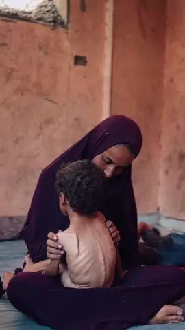 Mother and child from Gaza😔#pelstine🇵🇸 #gaza #فلسطين #غزة 