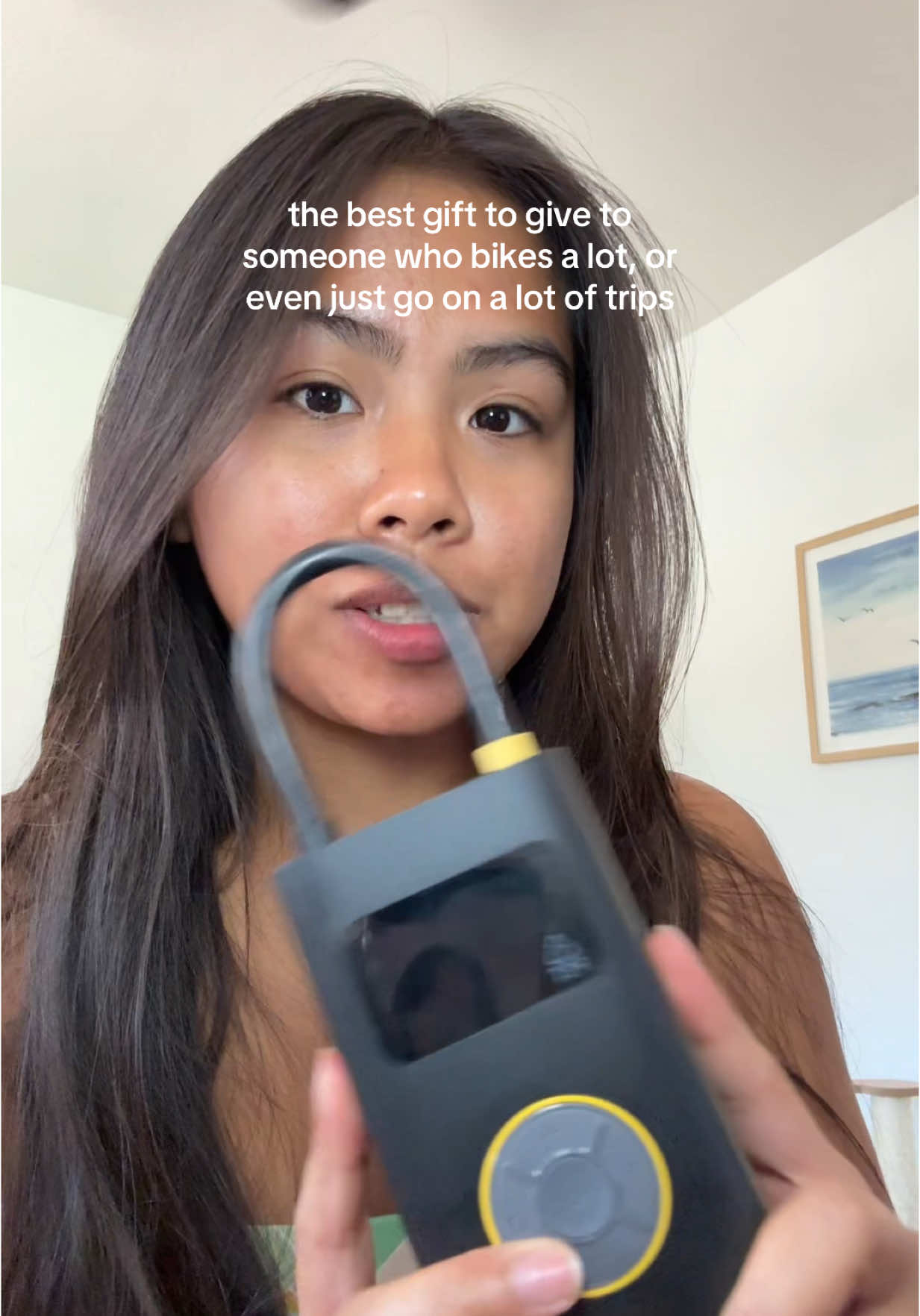@Fanttik creates such multipurpose and efficient products, I literally love them.   #portabletireinflator #tireinflator #backtoschoolgifts #tiktokshop #tiktokshopfinds #spotlightfinds #TikTokShopBackToSchool #giftideas #fanttiktools #tools 