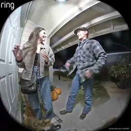 Shout out to @Sydney Winship ring camera & setting this up❤️ #ringcamera #firstdate #lovestory #boyfriend 
