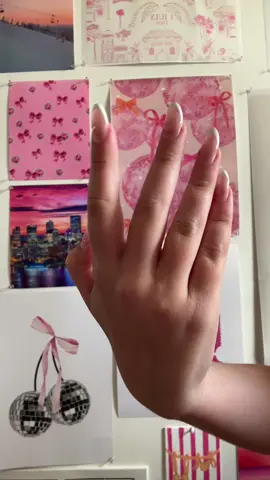 New nails🌺#fyp #viral #newnailset #nails #jesuslovesyou 