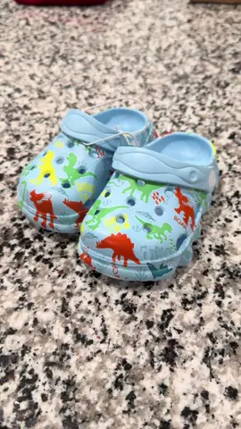 Toddler shoes (clogs), football plushie, Mama hat #toddlersoftiktok #footballplushie #TikTokShopHaul #dealsforyou #firsttimemom 