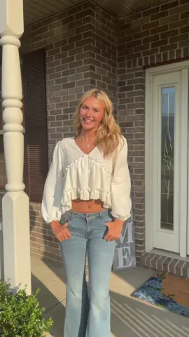 🤍I party when I wanna!🤍 #trending #fyp #SummerFashion #OOTD #likesforlikes🤪 #blowthisup #viral #soundstouse #soundstolipsyncto 