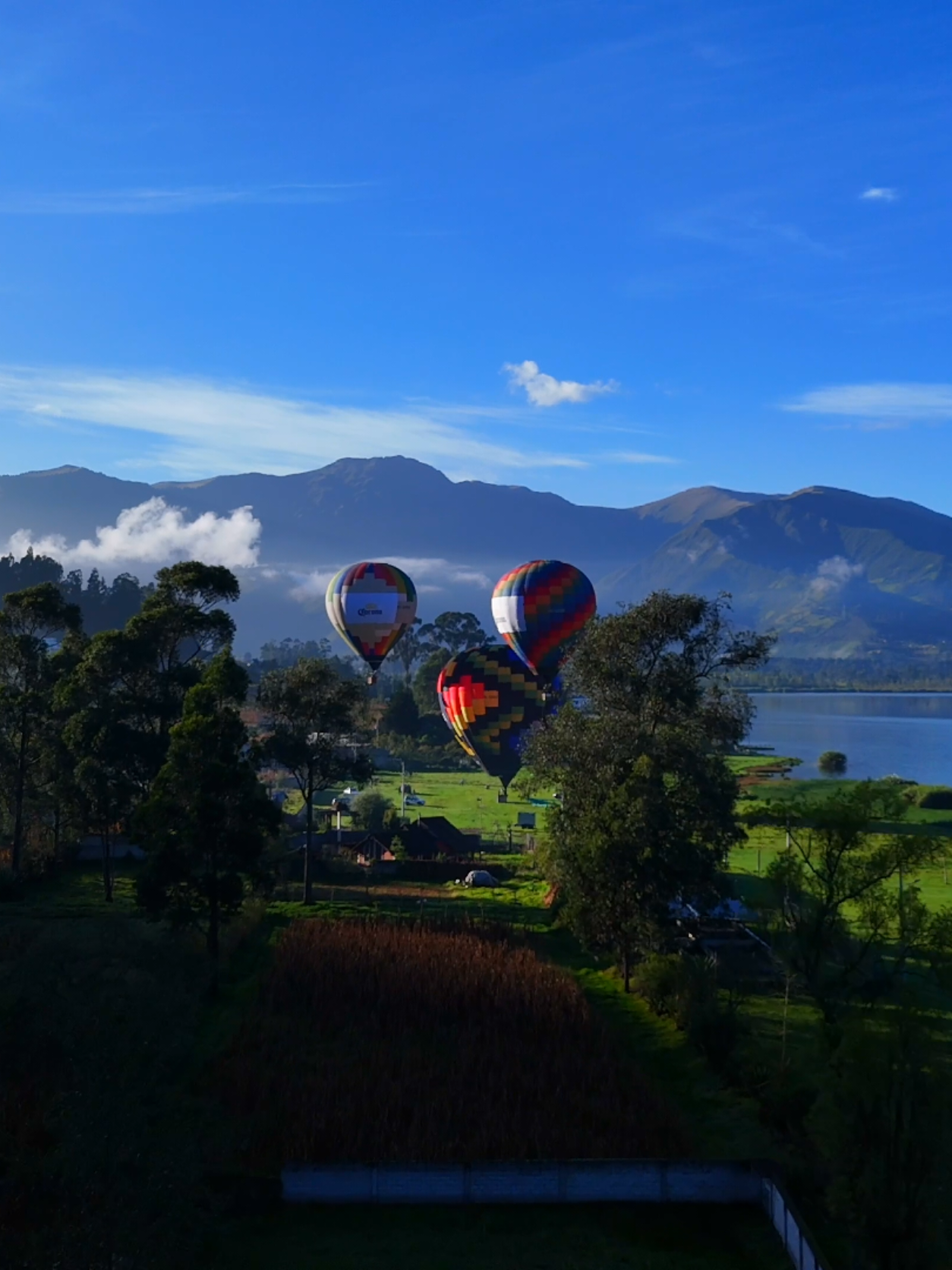 @KawsayBalloons  #ecuadortravel #ecuador #otavalotravel #travel #traveling 