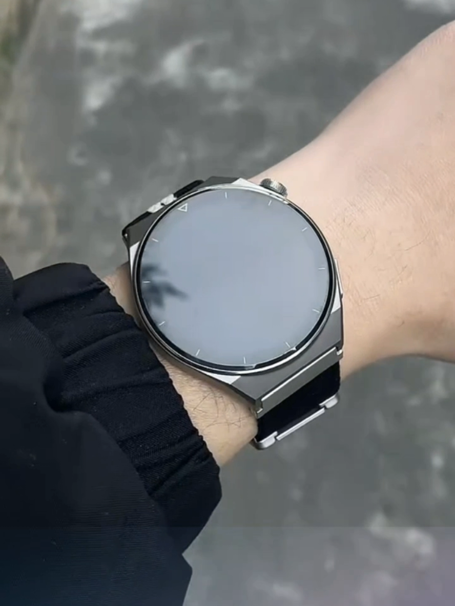 Đồng hồ thông minh #donghodep #vairal #donghonam #xuhuongtiktok #trend #trending #xuhuong #donghonu #dongho #tiepthilienket 