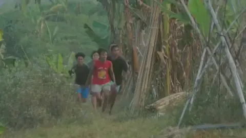 Moro Layangan