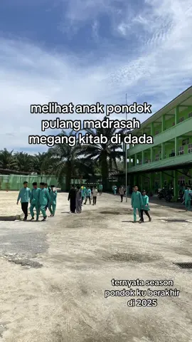 🙃#lewatberandafyp #masukberanda #fyp #fypsantri #fypシ゚ 