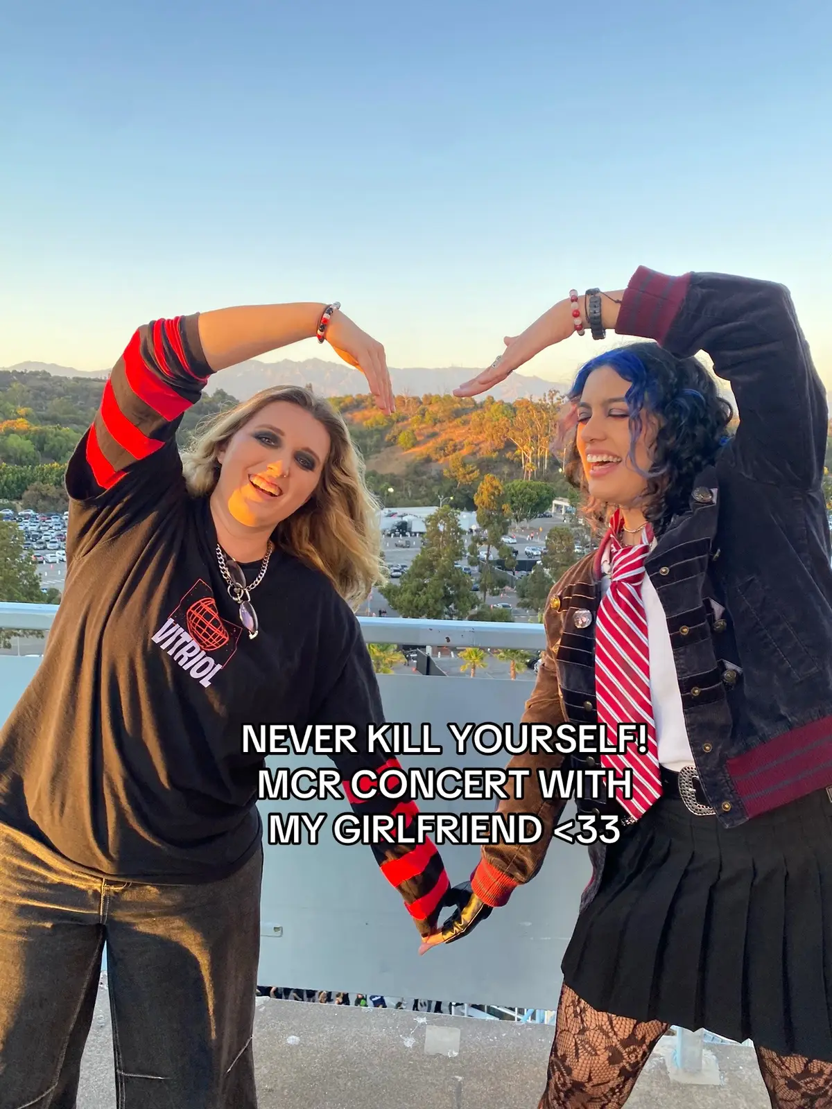 I keep rewatching the videos from that night just processing i was in the same stadium as them 🧍🧍  ❤️@LATERDAZE  Shoutout to @giovanna ✨ @alex 😁 #mychemicalromance #mcr #mcrdodgerstadium #concert #mcrconcert #wlw 
