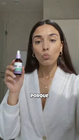 O melhor sérum que já usei! ✨ O Sérum Facial Preenchedor da Envy Skin é um dos mais completos do mercado e já conquistou quem cuida da pele de verdade. Ele hidrata profundamente, melhora a elasticidade, suaviza linhas finas e ainda deixa a pele com aquele viço saudável que a gente ama. Perfeito para quem busca pele firme, macia e com aparência jovem imediata.  #cuidadoscomapele #peleperfeita #serum #esteticafacial #skincare #serumfacial 