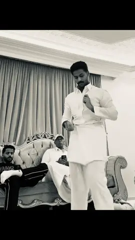 وانت عيوني الاثنييينن #عامر_الدوسري  #fyp @عامر الدوسري 