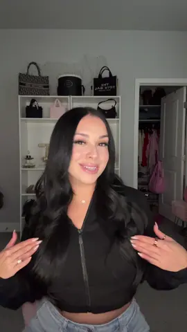 THANK YOU FOR 60K BESTIES 🥺💗 I love you guys so so much! Giveaway coming soon ✨ #60k #contentcreator #krissypadilla 