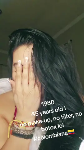 colombiana 🇨🇴