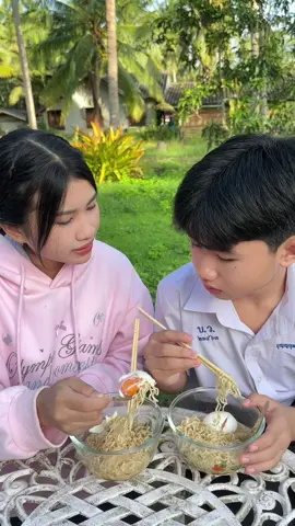 พี่เป็นคนเข้าใจยาก 5555@เพ้นท์ น้องพี่พาย[1M] 
