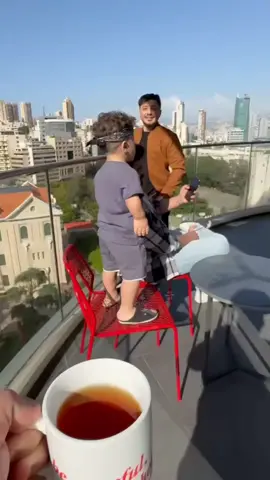 Yahia alzo funny family prank funny videos #funnyfamily #viral #fyp #foryou #funnygaming #funnyfamily #pattothegreatest 