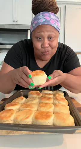 Homemade Fluffy Biscuits  2 cups of self rising flour 1 tablespoon of sugar  1 teaspoon of salt 🧂  1 stick or 1/2 cup butter 🧈  1 to 1 1/2 cups milk or butter milk 🥛  Melted butter 🧈 for topping  All Purpose Flour Method  2 cups of all purpose flour  1 tablespoon of baking powder  1 tablespoon of sugar  1 teaspoon of salt 🧂  1 stick or 1/2 cup butter 🧈  1 to 1 1/2 cups milk or butter milk 🥛  Melted butter 🧈 for topping  Preheat oven to 375 degrees Bake for 15 to 20 minutes depending on your oven  #biscuits #cookathome #homemadebiscuits #butteredbiscuits #yummy #delicious 