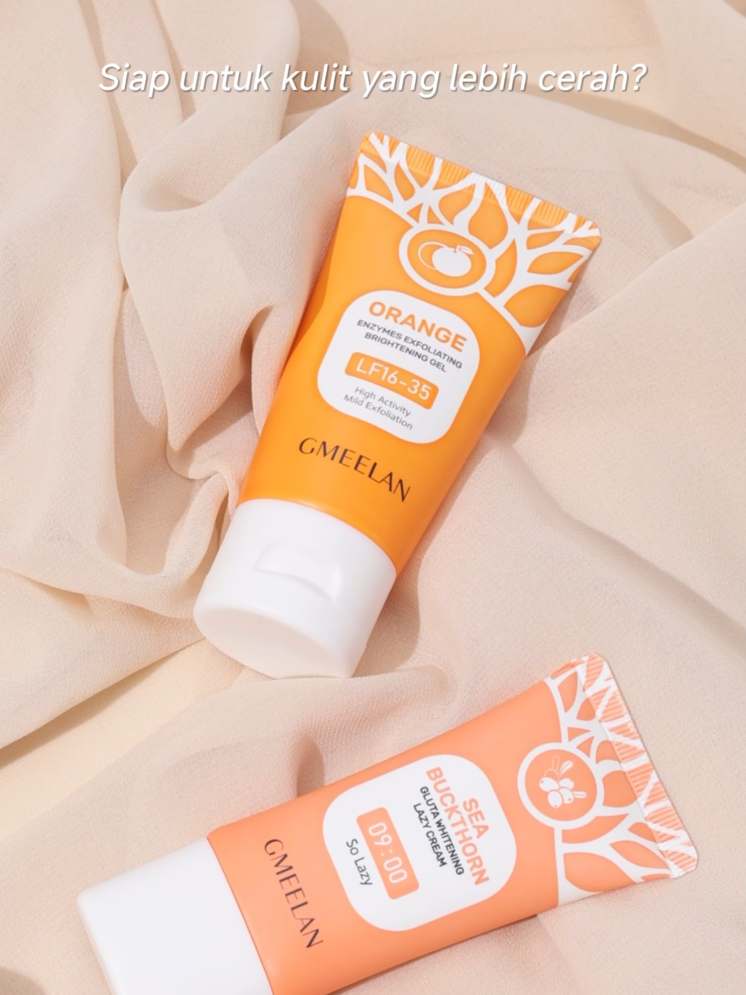🌞Pagi buru-buru? Glowing Set solusinya! Eksfoliasi lembut + krim pencerah instan = wajah glowing walau tanpa makeup✨ Teman terbaikmu untuk hari sibuk! #GMEELAN #GMEELANid #skincare #exfoliation #fastmakeup #HBDGMEELAN