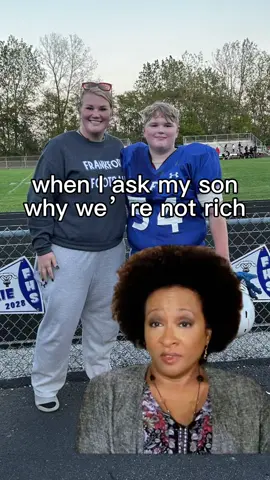But that’s ok! We loooove football season! #Meme #MemeCut #footballmom #MomsofTikTok #footballplayers 