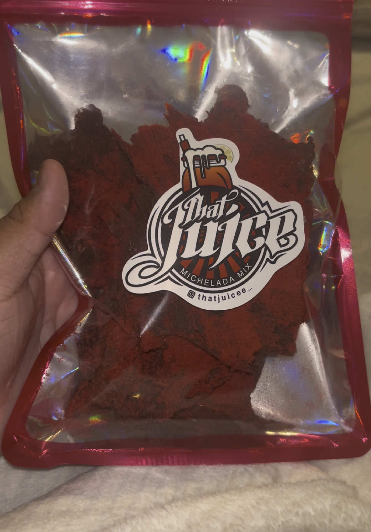 Pika fuego carne seca🥩🔥 Link in bio @that.juice.michelada.mix use code: PIKA10 for 10% off your order 🫱🏼‍🫲🏽 #bandaroja #parati #fyp #explorepage #fypシ #viralvideo  #takipowder #spicytiktok #snacktok #takitok #spicysnacks #tiktokmademebuyit #FoodTok #snackreview #viralfood #foodiefinds #spicychallenge #tastetest #takigirl #spiceupyourlife #flavoroverload #fuego #takis #carneseca #picante #sabrosa #antojo #agualaboca #takispowder 