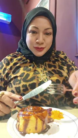 jangan lupa makan tau.. #kerjatakpernahabis 
