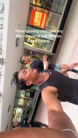Ever since I started running, I realized it’s not about how far or how fast you go. It’s about choosing to better yourself—and finding others on that same path. What started as solo runs turned into building a real community. Met this guy during a run in Miami—turns out he owns a high-end restaurant in NYC and Miami. #runningcommunity #run 