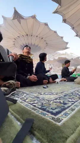 yaallah pengen banget lihat farhan kesini lagi bareng ryan #masyaallahtabarakkallah  #umroh2025🤲🏻🕋 #masyaallah  #indahbanget #happybanget  #faryan #farhan #ryan  #umrohbareng2026💪🏻🤲🏻🕋 