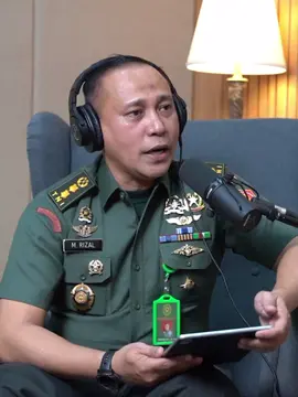 DI ANTARA DISIPLIN DAN HUKUM : KISAH DAN FAKTA PENGADILAN MILITER🔥 Tonton selengkapnya di Youtube Kodam Udayana‼️ #UdayanaPodcast #PodcastTNIAD #Podcast #TNIPRIMA #TNIADPrima #TNIADbekerjadenganhati #TNIADDihatiRakyat #TNIADBerjuangBersamaRakyat #PrajaRaksakaPeduliRakyat #PangdamUdayana 