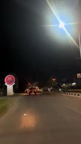 deritaku dan prabu di malam hari #prabumulih 