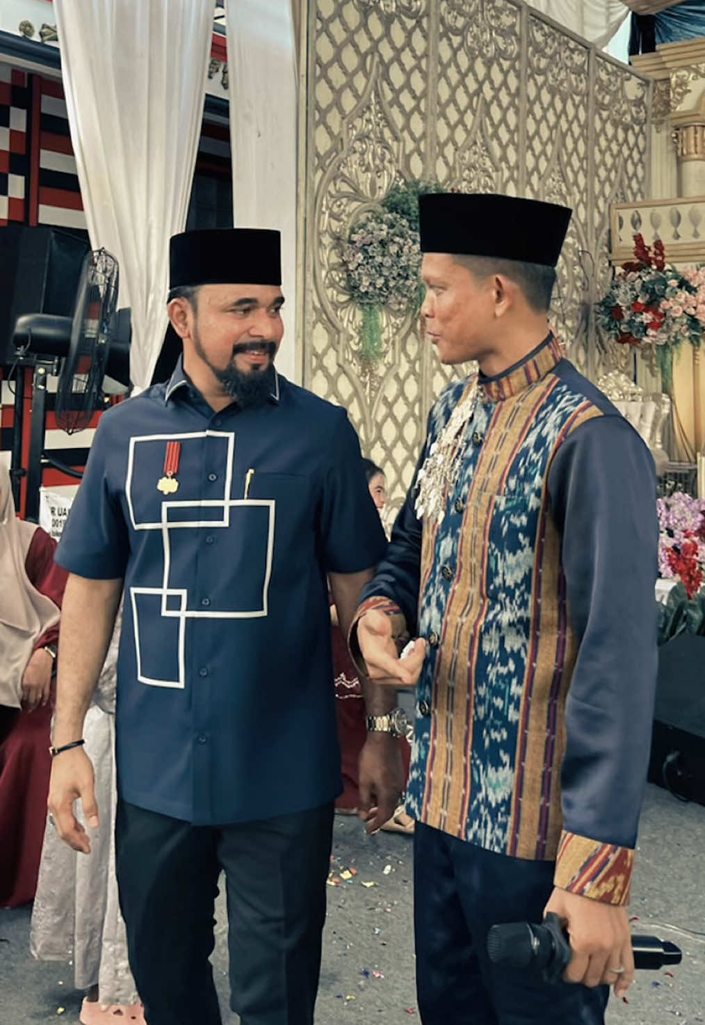 Satu kata untuk pemimpin Aceh Timur, sehat dan tetap terus merakyat  @Bupati Rakyat @Bupati Aceh Timur 
