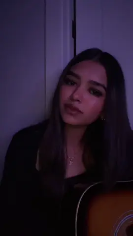 Like you guys asked #saiyaara #hindi #bollywood #hindicover #cover #trending #newbollywoodsong #browntiktok #brown #browngirl #singing #guitar #guitarcover #viral #foryou #fyp 