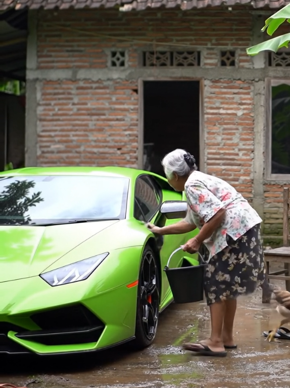 Nenek lagi nyuci Lambo 😎 #ai #aivideo #aigenerated #lamborghini #nenekgaul 