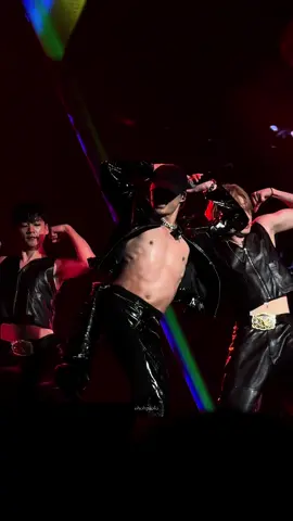 The duality of Kim Jongin. #KAION #KAI #카이 #KAI_SOLO_CONCERT_TOUR #KAIONinManila #KAlinMANILA2025