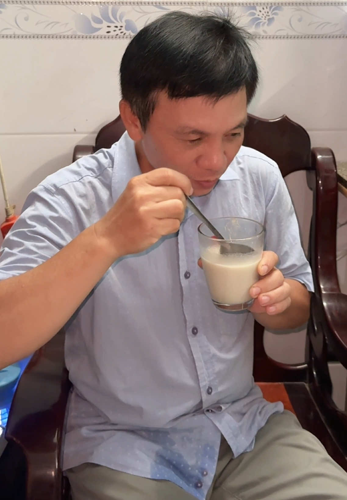 Sữa tốt cho cả nhà 😚😚😚#VarnaLife #Suahatcongthuc #Congthuckhoetuoitunhien