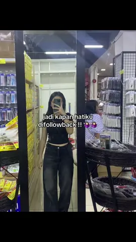 awas🫰🏻🤟🏻😱 #crush #him #foryou 