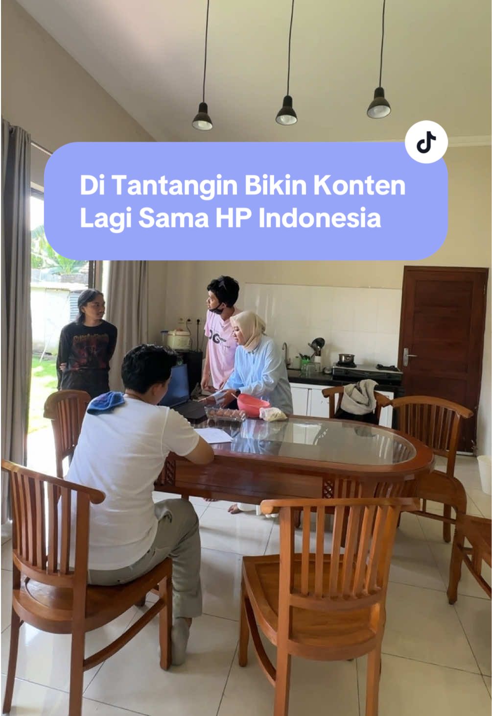 Demi apa tahun ini aku di tantang lagi buat bikin konten HP The OG Creator All Star Edition Challenge!? Tp tahun ini beda, kita bakal diundang ke Jakarta buat presentasi juga, wish me luck yagess semoga bisa menang lagi 😍💗 . @HP Indonesia #HPTheOG #AllStarCreator