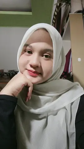adek gak perlu mawar indah abg, cukup sabun AHA pink dari tazzi aja, jet meunan kk @tazkiarizkiy kan?