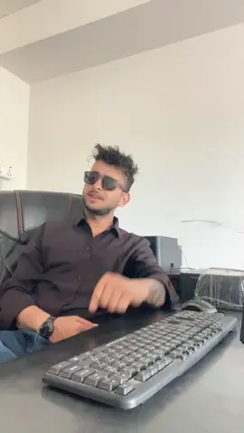 🤔😁#fypシ #fyppoppppppppppppppppppppppp #sagarpokhrel #chitwan #trandingsong #creatorsearchinsights ##foryourpage #viralvideo 