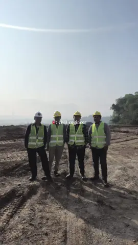 Kerja di lapangan👷🏻‍♂️👷🏻‍♀️ #fyp #fyppppppppppppppppppppppp #foryou #TeknikSipil #UniversitasBakrie #ExperienceTheRealThings #Marooners #TeknikSipilIndonesia #UBCampus #UBakrie #CivilEngineering 