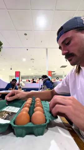 Public eggs