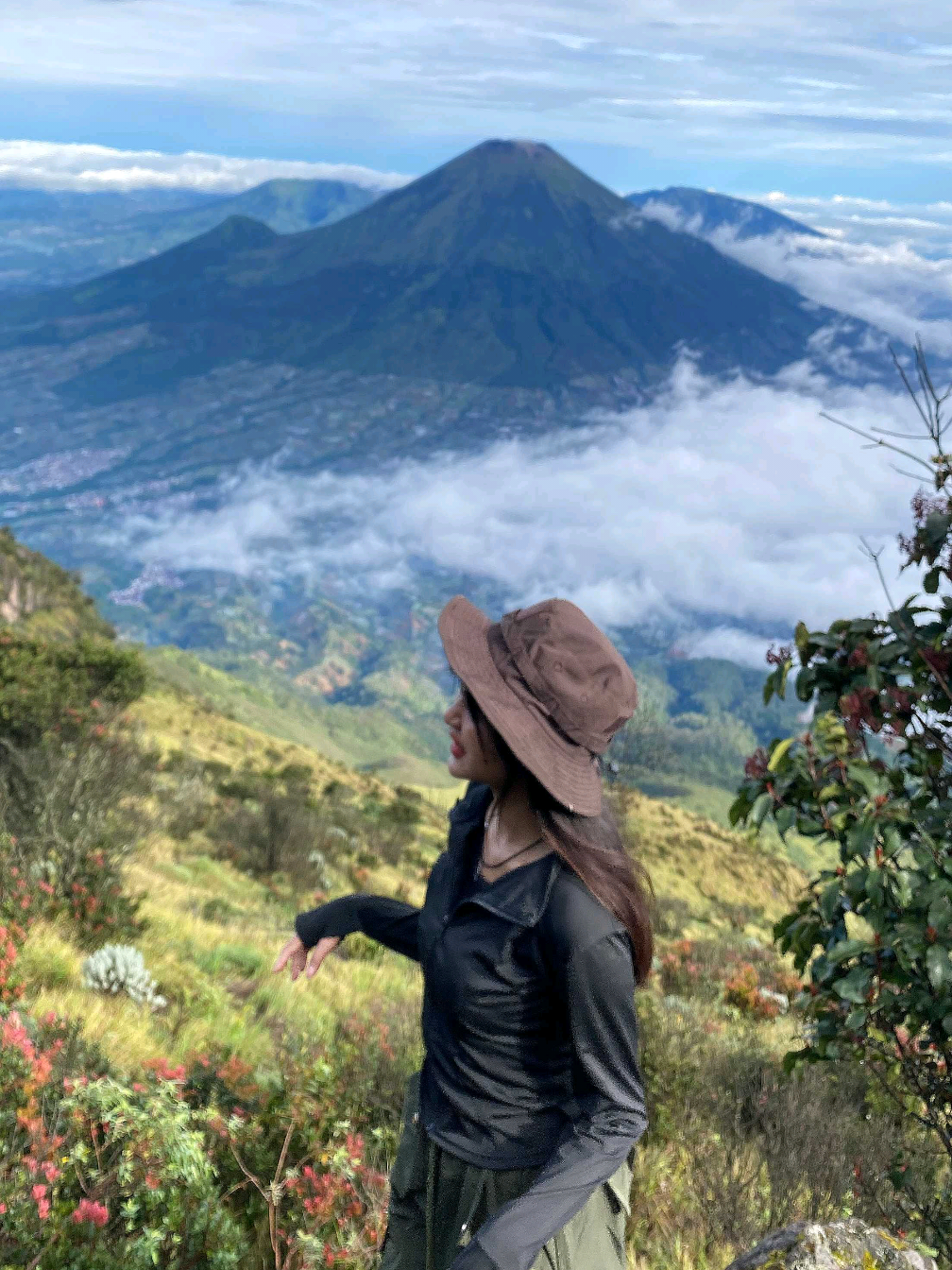 🥹 #fyp #pendakigunung #mountain #sumbingviabatursari 