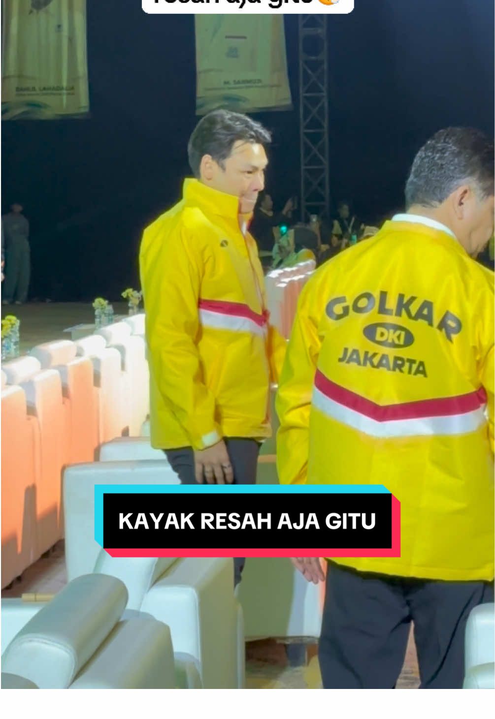 Oh ternyata lapar😅 @Rob Clinton K  #robclintonkardinal #robclinton #makan 