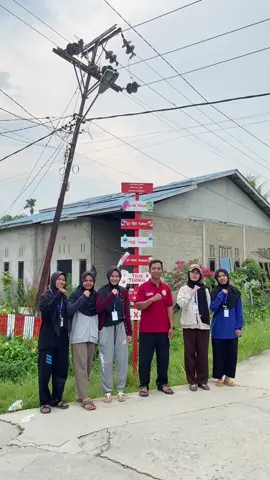 KKM Day-23 | Penyelesaian proker kolaborasi bersama pihak Desa Sebangun “Plang Edukasi Sampah” #pedulilingkungan #edukasi #sampah  #environment #education #kkmdesasebangun #kkn #kkm #garbage #fyp 