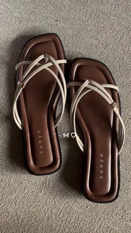 Gaissss secakep ini under 50k 😭✨ #sandalwanita #sandalteplek #sandalmurah #outfitideas 