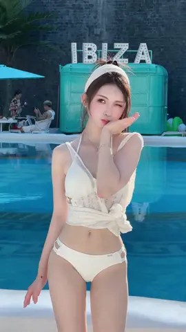 Bikini girl #bikini #beauty #sexy #girls #xuhuong #tiktokviral #tiktok #china 