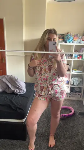 The best pjs!! #foryou #fypage #fypp #tiktokshop #tiktokhaul #fyp #tiktokmademebuyit 