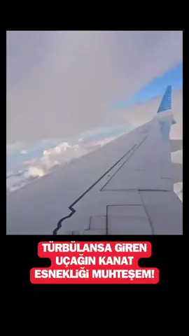 TÜRBÜLANSA GİREN UÇAĞIN KANAT ESNEKLİĞİ MUHTEŞEM! Aerolineas Argentinas'a ait Boeing 737 MAX 8 tipi yolcu uçağı And Dağları üzerinde türbülansa giriyor. Uçağın kanat esnekliği, başarılı mühendislik örneğini gözler önüne seriyor. #uçak #uçuş #türbülans #kanat #havacılık #aviation #flight #avgeek #airplane #turbulance #wings 