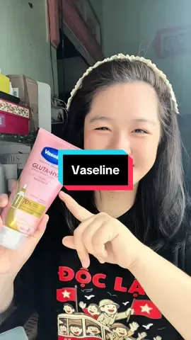 Dữa dưỡng thể dưỡng da vaseline #ngunriviu #vaseline #hoptaccungunilever #duongthe #duongtrangda 