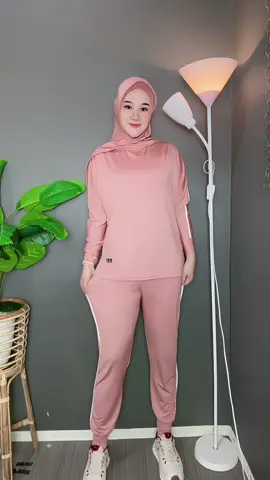 Rekomendasi Baju Olahraga Hijab Setelan Olahraga wanita muslim setelan olahraga wanita 😍😍#zendyelfryanti #ootdolahraga #outfitolahraga #ootdolahragahijab #setelanolahraga 