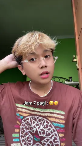 Jam 1 : “tempat apa ini?”