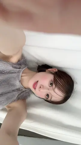 写真集お渡し会で一緒にチェキ撮って挟んでな！！！絶対！