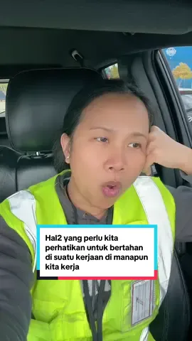 No need caption , untuk bertahan dalam hidup dan kerjaan ada beberapa hal penting yang mesti kita punya : 1. Pakai otak kamu dan juga hati kamu biar seimbang 2. Otak dan hati perlu di kasih makan ilmu , kepercayaan kepada Tuhan  3. Ilmu berkomunikasi  4. Terus belajar asah skill dan kemampuan mu Dengan 4 hal di atas kamu bisa survive 